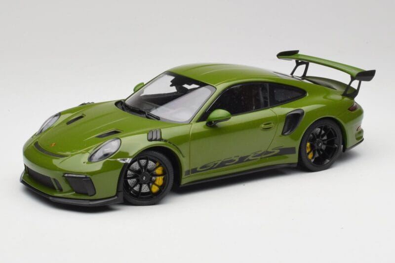 Porsche 911 991.2 GT3 RS Lizard Green With Black Wheels Minichamps 1:18 155068233 Diecast