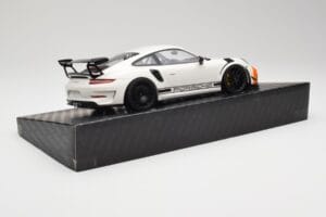 Porsche 911 991.2 GT3 RS Manthey Racing White & Blue & Orange Minichamps 1:18 MR-911-GT3RS-1805 Diecast - image 3 of 6