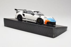 Porsche 911 991.2 GT3 RS Manthey Racing White & Blue & Orange Minichamps 1:18 MR-911-GT3RS-1805 Diecast - image 4 of 6