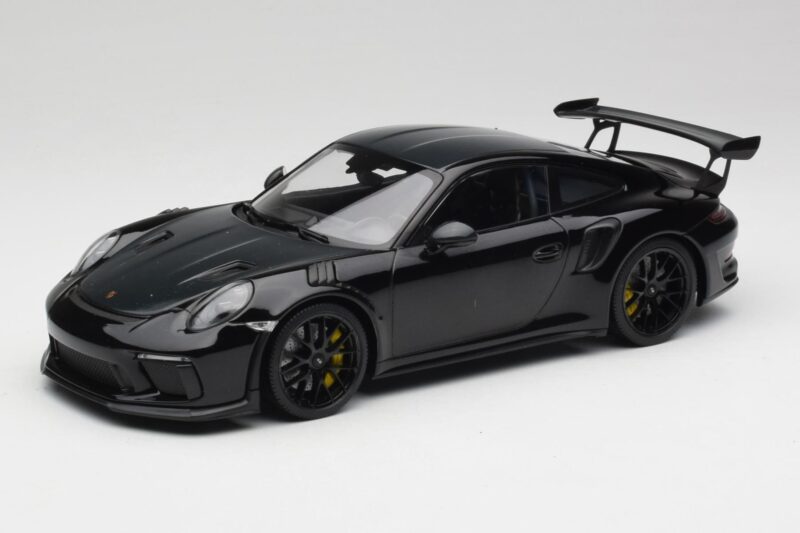 Porsche 911 991.2 GT3 RS Weissach Package Black & Black Wheels Minichamps 1:18 153068228 Diecast