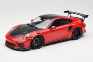 Porsche 911 991.2 GT3 RS Weissach Package Red with Black Wheels Minichamps 1:18 155068230 Diecast
