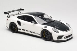 Porsche 911 991.2 GT3 RS Weissach Package White Wording Black Magnesium Wheels Minichamps 1:18 153068225 Diecast - image 4 of 6