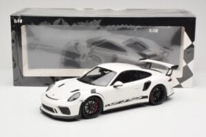 Porsche 911 991.2 GT3 RS White With Black Wheels Minichamps 1:18 155068224 Diecast - image 6 of 6