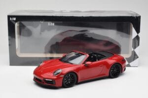 Porsche 911 992 Carrera 4 GTS Cabriolet Red Minichamps 1:18 155063032 Diecast - image 6 of 6
