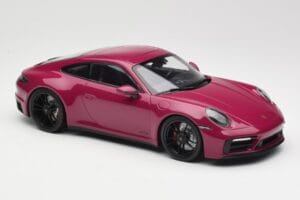 Porsche 911 992 Carrera 4 GTS Rubystar Minichamps 1:18 155063102 Diecast - image 4 of 6