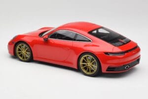 Porsche 911 992 Carrera 4S Guards Red & Gold Wheels Minichamps 1:18 153067328 Diecast - image 5 of 6
