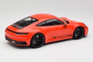 Porsche 911 992 Carrera 4S Lava Orange Minichamps 1:18 155067327 Diecast - image 2 of 6