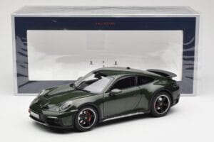 Porsche 911 992 Dakar Oak Green Metallic Norev 1:18 187241 Diecast - image 9 of 9