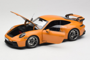 Porsche 911 992 GT3 Bahama Yellow Norev 1:18 187387 Diecast - image 2 of 8