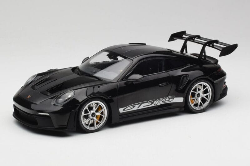 Porsche 911 992 GT3 RS Black With Silver Wheels Minichamps 1:18 155062231 Diecast