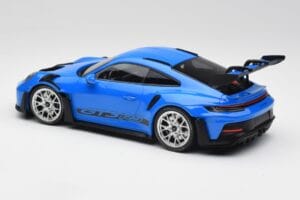 Porsche 911 992 GT3 RS Blue & Silver Wheels & Black Decor Minichamps 1:18 153062234 Diecast - image 5 of 6