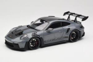 Porsche 911 992 GT3 RS Crayon Weissach Package & Black Wheels Minichamps 1:18 110062024 Diecast