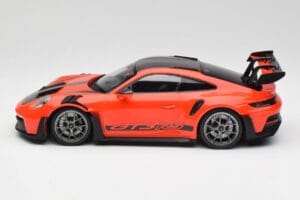 Porsche 911 992 GT3 RS Guards Orange & Silver Wheels Minichamps 1:18 911992002 Diecast - image 3 of 6