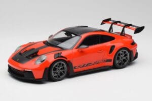 Porsche 911 992 GT3 RS Guards Orange & Silver Wheels Minichamps 1:18 911992002 Diecast