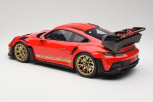 Porsche 911 992 GT3 RS Guards Red GT Spirit 1:12 GT939 Resin - image 5 of 6