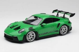 Porsche 911 992 GT3 RS Python Green & Silver Wheels & Black Decor Minichamps 1:18 153062235 Diecast