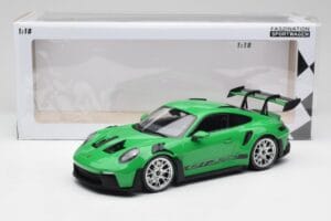 Porsche 911 992 GT3 RS Python Green & Silver Wheels & Black Decor Minichamps 1:18 153062235 Diecast - image 6 of 6
