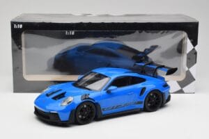 Porsche 911 992 GT3 RS Shark Blue & Black Wheels Minichamps 1:18 153062233 Diecast - image 6 of 6