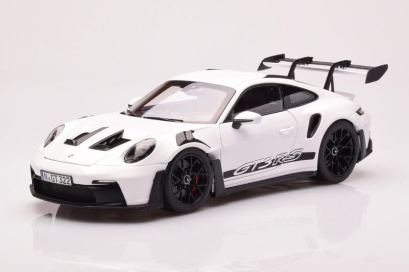 Porsche 911 992 GT3 RS White Norev 1:18 187361 Diecast