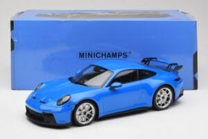 Porsche 911 992 GT3 Shark Blue & Silver Wheels Minichamps 1:18 143069015 Resin - image 6 of 6