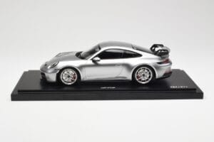 Porsche 911 992 GT3 Silver Minichamps 1:18 WAP0211510M004 Resin - image 3 of 7