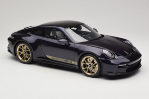 Porsche 911 992 GT3 Touring Viola Metallic GT Spirit 1:12 GT937 Resin - image 4 of 6