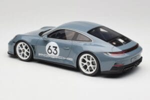 Porsche 911 992 ST Gentian Blue Metallic GT Spirit 1:18 GT491 Resin - image 5 of 6
