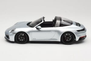 Porsche 911 992 Targa 4 GTS Silver Minichamps 1:18 155061061 Diecast - image 3 of 6