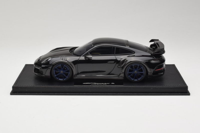 Porsche 911 992 TechArt GTstreet R Black With Blue Wheels TechArt 1:18 REMC009 Resin