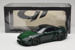 Porsche 911 992 Turbo S Brabus 900 Rocket R Mean Green GT Spirit 1:18 GT959 Resin - image 6 of 6
