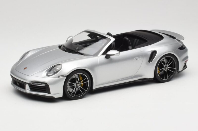 Porsche 911 992 Turbo S Cabriolet Silver Minichamps 1:18 Porsche 911 992 Turbo S Cabriolet Silver Minichamps 1:18 155069082 Diecast