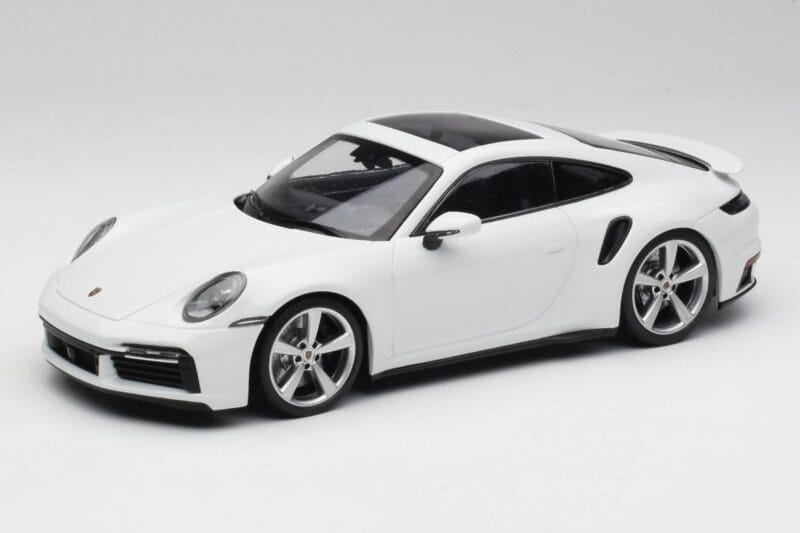Porsche 911 992 Turbo S White Concept Minichamps 1:18 WAP0211620CNP Diecast