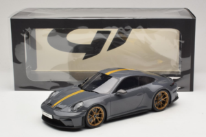 Porsche 911 992.2 GT3 Touring State Grey Neo GT Spirit 1:18 GT577 Resin - image 6 of 6