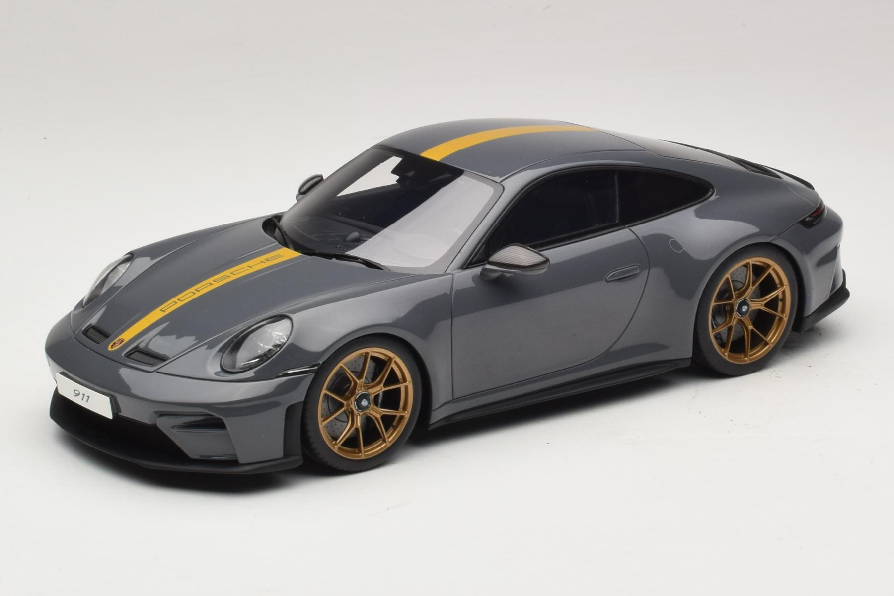 Porsche 911 992.2 GT3 Touring State Grey Neo GT Spirit 1:18