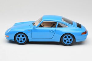 Porsche 911 993 Carrera Blue Bburago 1:18 3060 Diecast - image 4 of 8