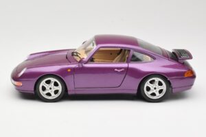 Porsche 911 993 Carrera Purple Bburago 1:18 3060-M2 Diecast - image 4 of 8