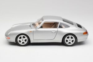 Porsche 911 993 Carrera Silver Bburago 1:18 3050-M1 Diecast - image 3 of 8