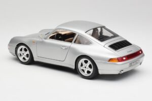 Porsche 911 993 Carrera Silver Bburago 1:18 3050-M1 Diecast - image 4 of 8