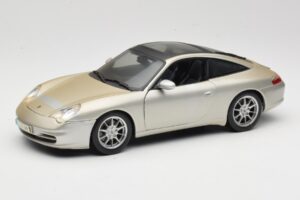 Porsche 911 996 Carrera 4S Silver Maisto 1:18 WAP02102212 Diecast