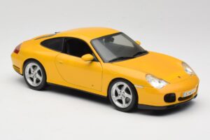 Porsche 911 996 Carrera 4S Yellow Maisto 1:18 WAP02101610 Diecast - image 6 of 8