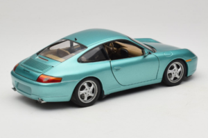 Porsche 911 996 Green Metallic UT Models 1:18 27901 Diecast - image 3 of 8
