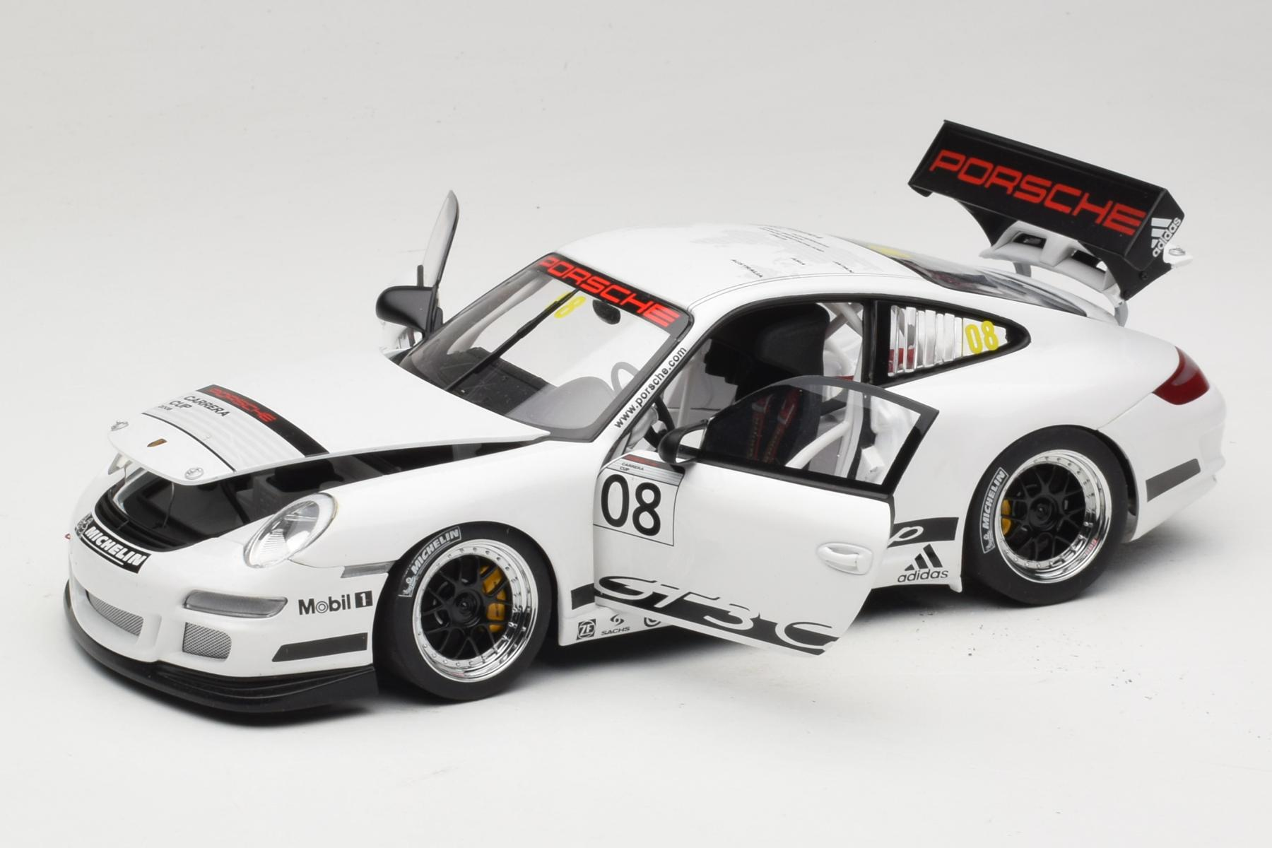 AUTOart Porsche 911 996 GT3 Cup 1:18 #08 Model