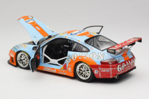 Porsche 911 996 GT3 RSR #73 Y. Lambert / C. Lefort / R. Iannetta 24 Hours of Le Mans 2006 Minichamps 1:18 100066473 Diecast - image 5 of 8