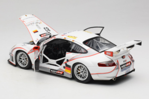 Porsche 911 996 GT3 RSR #83 P. Ehret / C. Ried / C. Menzel 24 Hours of Le Mans 2006 Minichamps 1:18 PORSCHE004 Diecast - image 5 of 8