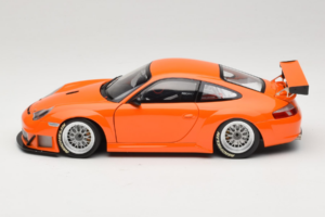 Porsche 911 996 GT3 RSR Orange ALMS 2004 Minichamps 1:18 100046402 Diecast - image 4 of 8