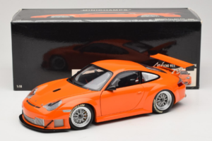 Porsche 911 996 GT3 RSR Orange ALMS 2004 Minichamps 1:18 100046402 Diecast - image 8 of 8