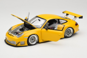 Porsche 911 996 GT3 RSR Yello ALMS 2004 Minichamps 1:18 100046401 Diecast - image 2 of 8