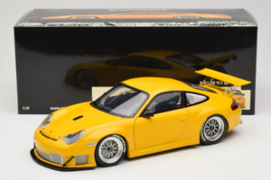 Porsche 911 996 GT3 RSR Yello ALMS 2004 Minichamps 1:18 100046401 Diecast - image 8 of 8