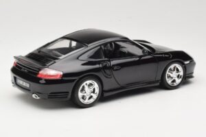 Porsche 911 996 Turbo Black Bburago 1:18 18-12030 Diecast - image 3 of 8