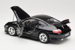 Porsche 911 996 Turbo Black Bburago 1:18 18-12030 Diecast - image 5 of 8